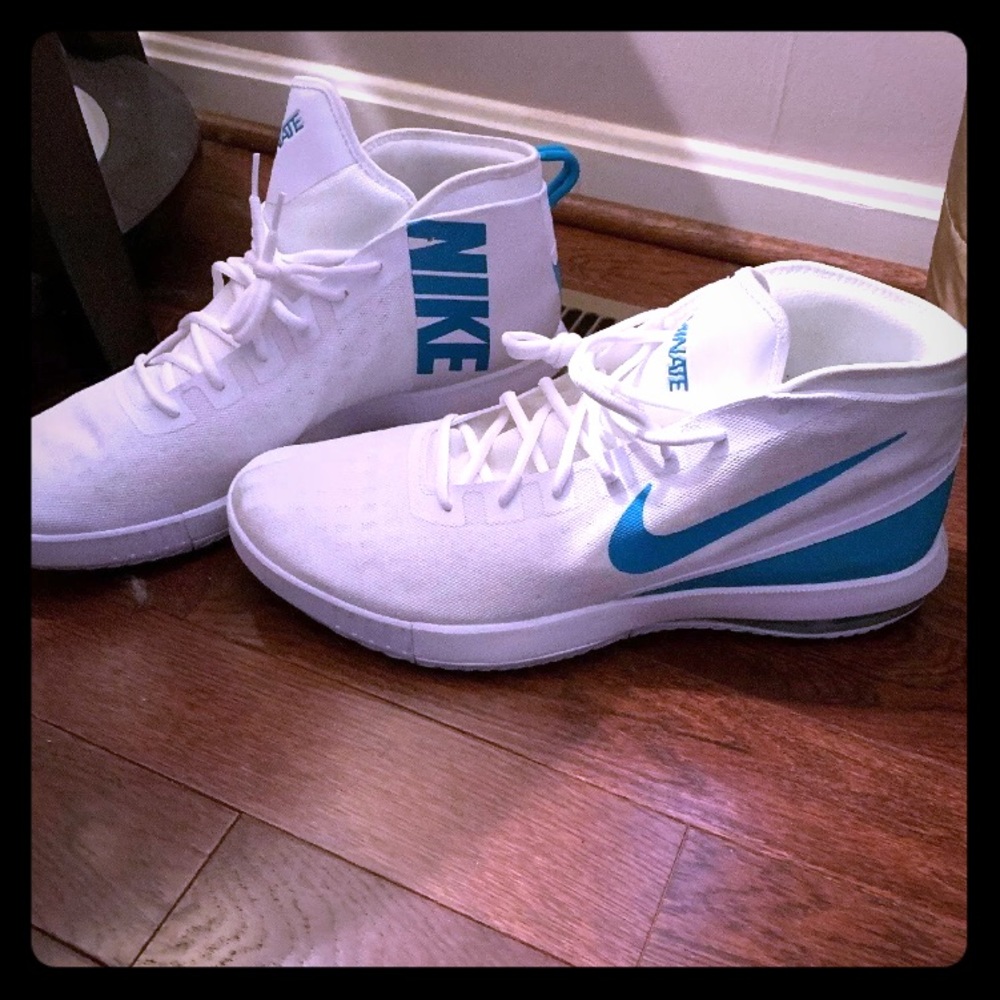 Nike Air Max Blue and White size 20